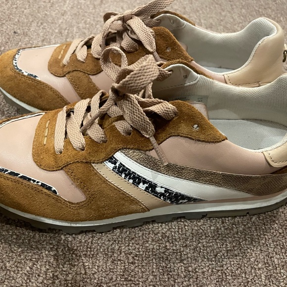 Coach Sneakers - Picture 6 of 9